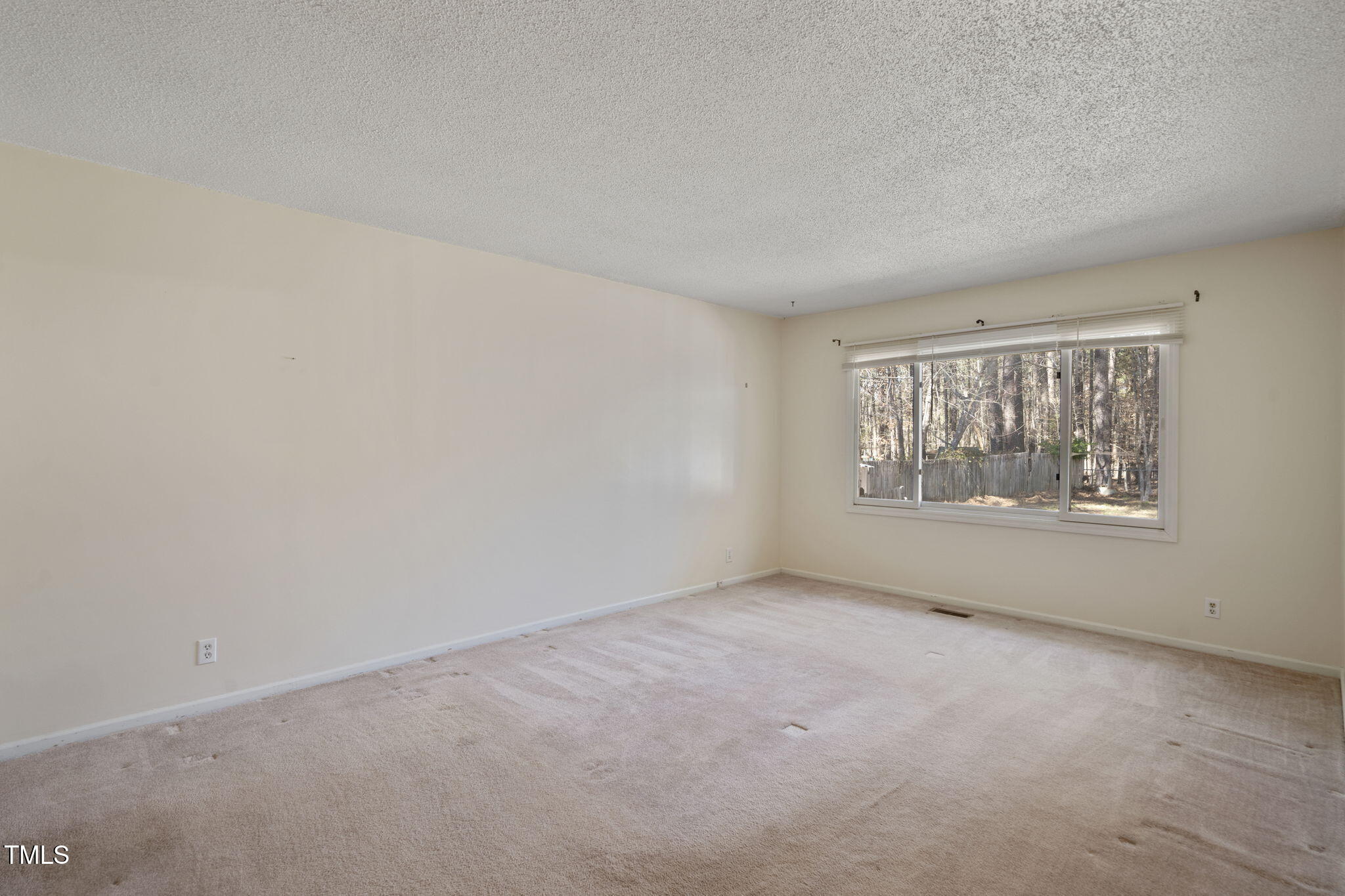 4800 Howe Street Durham, NC 27705 - Photo 14 of 21 13-web-or-mls-DSC04748