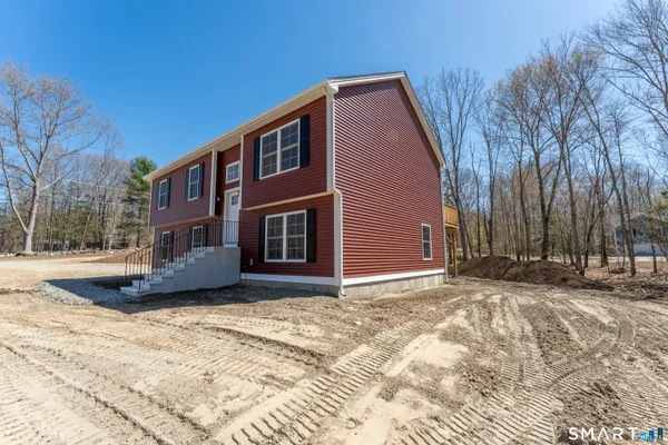 $500,000 | 99 A Reilly Road, Hampton, CT 06247
