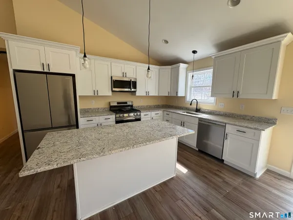 $500,000 | 99 A Reilly Road, Hampton, CT 06247