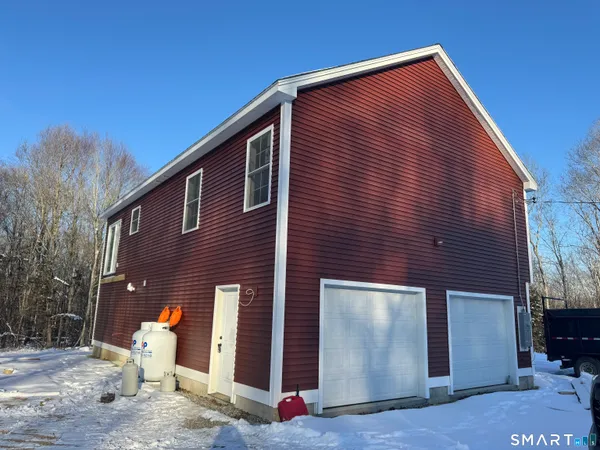 $500,000 | 99 A Reilly Road, Hampton, CT 06247