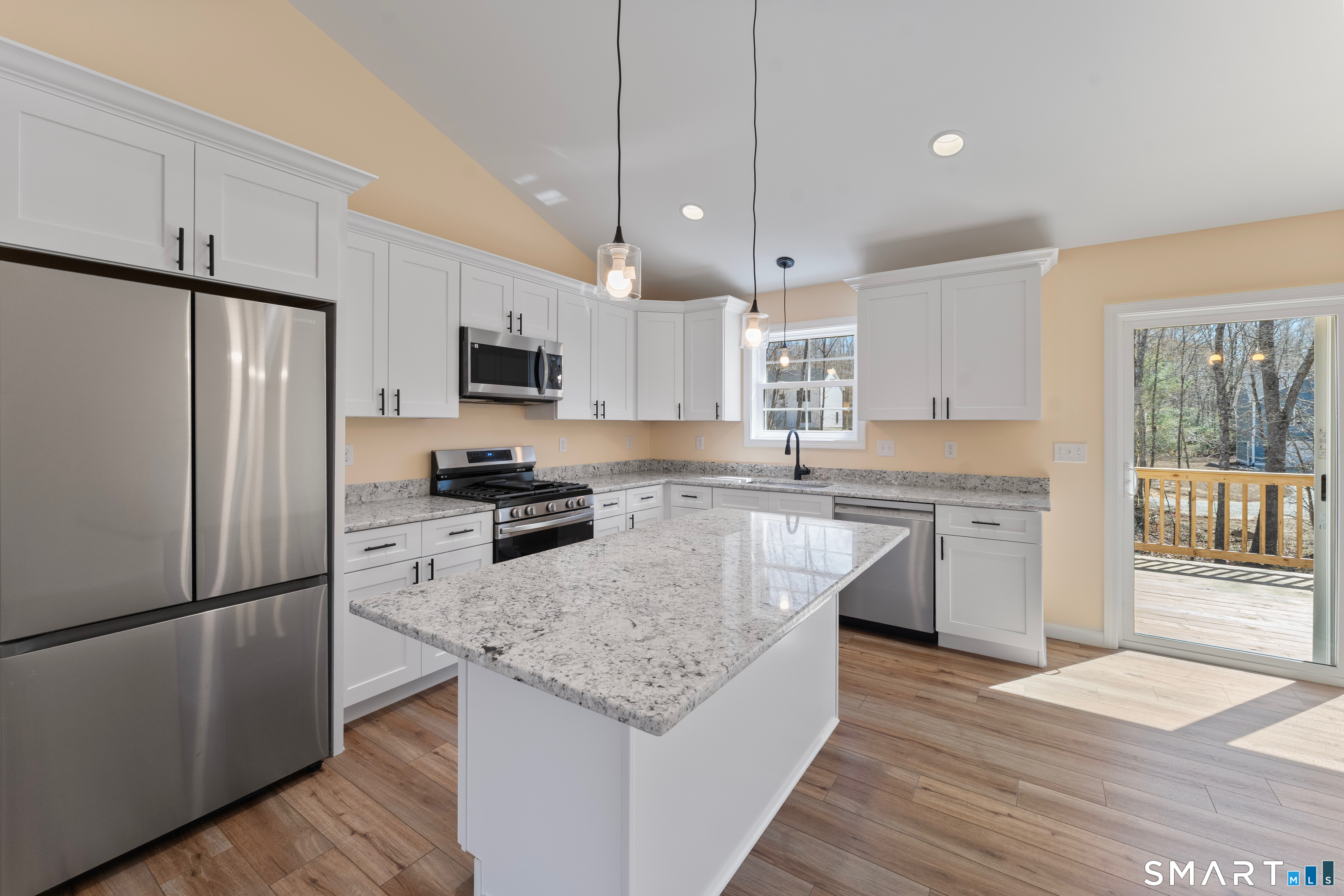 99 A Reilly Road Hampton, CT 06247 - Photo 4 of 30