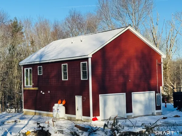 $500,000 | 99 A Reilly Road, Hampton, CT 06247