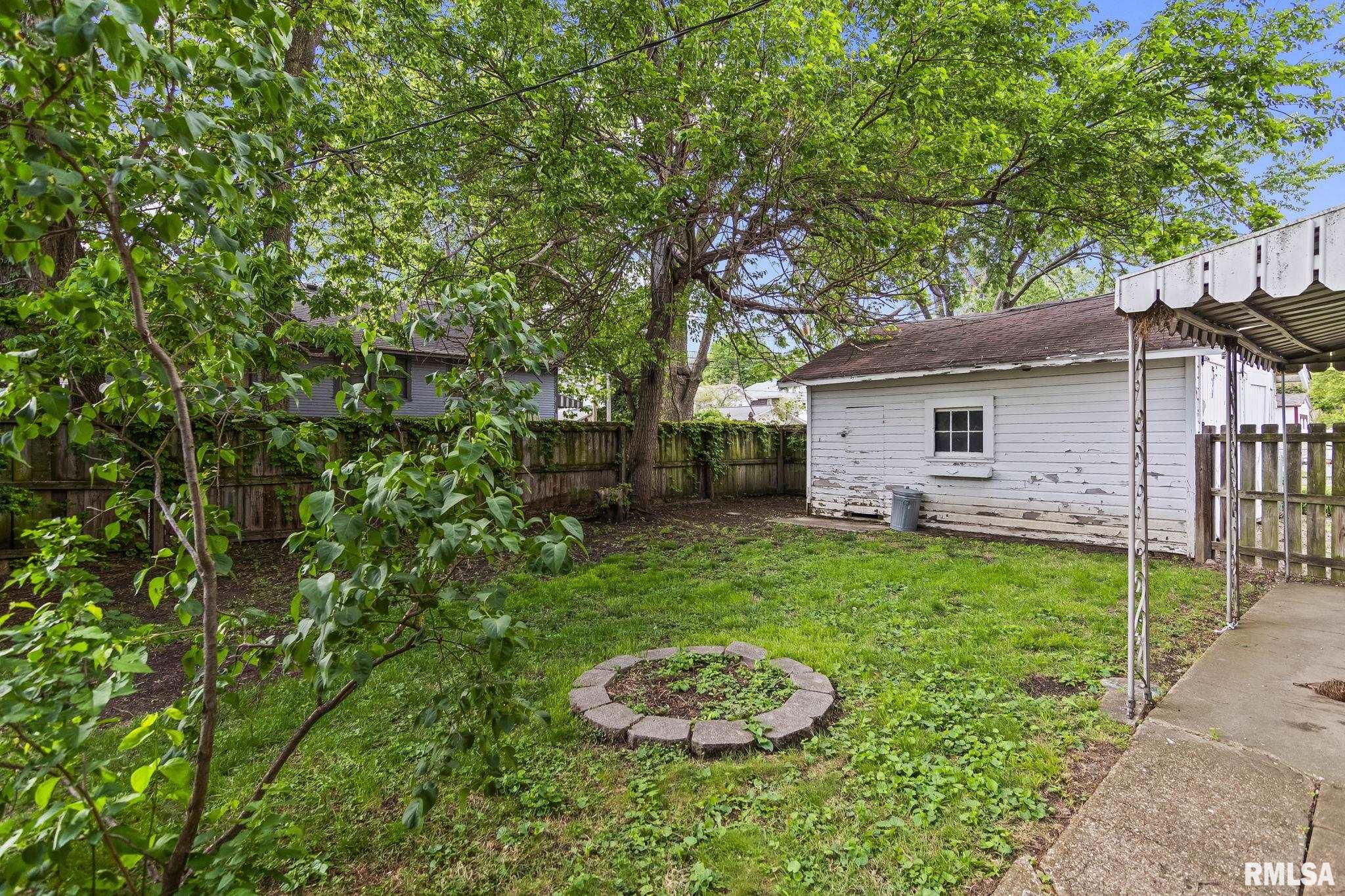 1941 South Whittier Avenue Springfield, IL 62704 - Photo 23 of 29