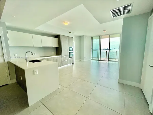 $5,650 | 2900 Northeast 7th Avenue, Unit 1103, Miami, FL 33137