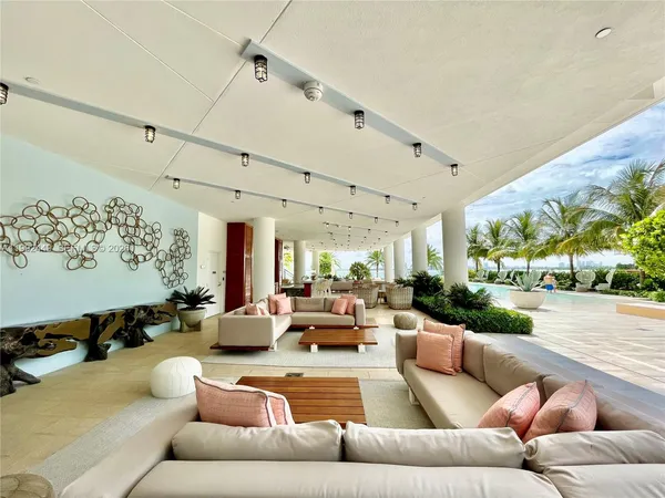 $5,650 | 2900 Northeast 7th Avenue, Unit 1103, Miami, FL 33137