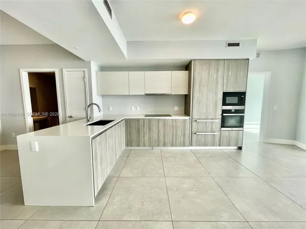 $5,650 | 2900 Northeast 7th Avenue, Unit 1103, Miami, FL 33137