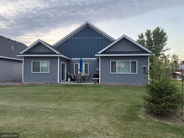 $444,900 | 12765 292nd Street, Lindstrom, MN 55045