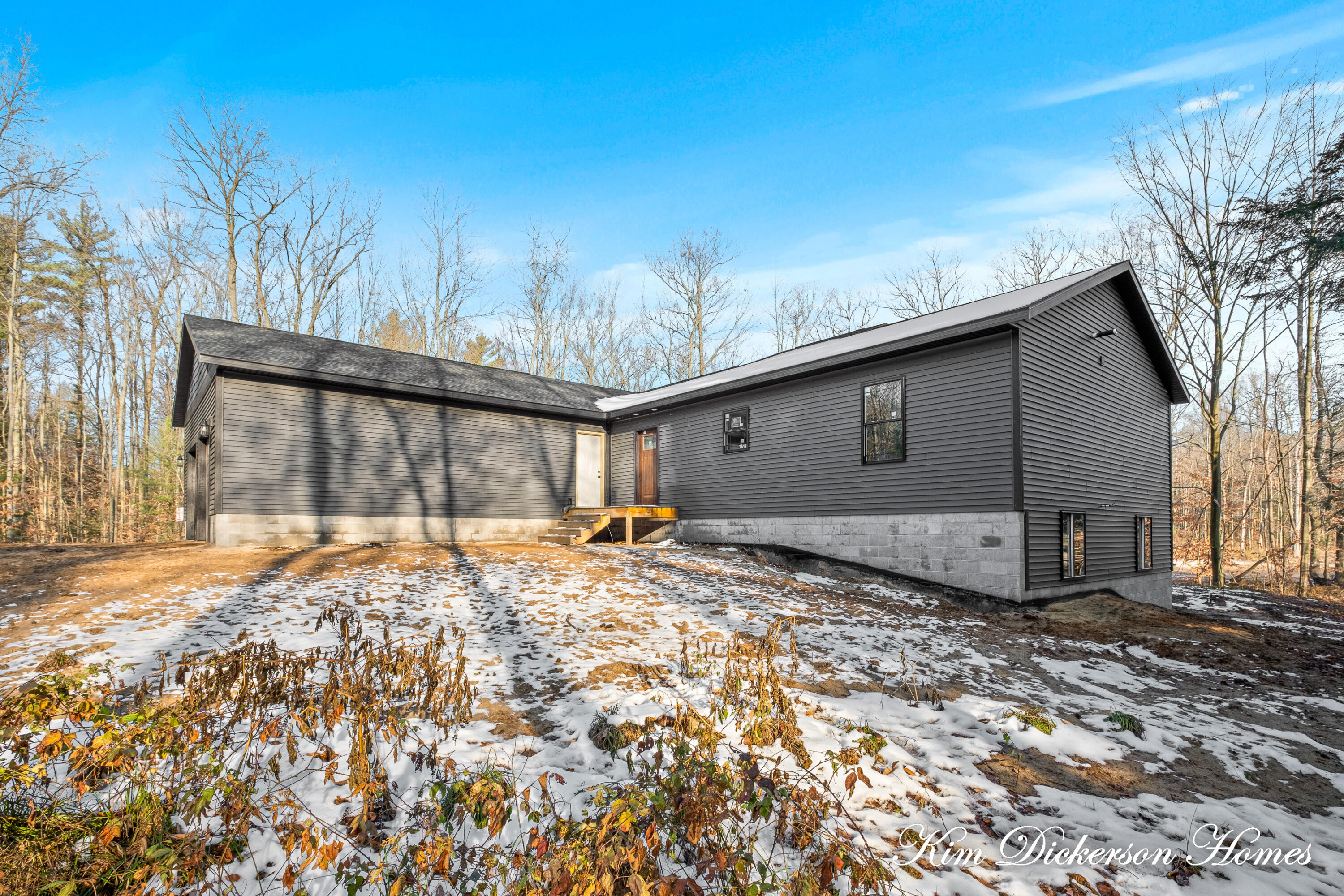 1060 North Weber Road Muskegon, MI 49445 - Photo 4 of 33 1060 N Weber