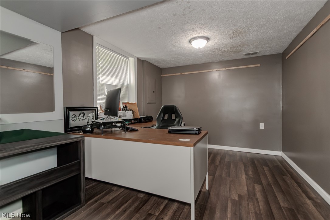1856 Sterling Road Madison, OH 44057 - Photo 19 of 31 Gallery Image 19