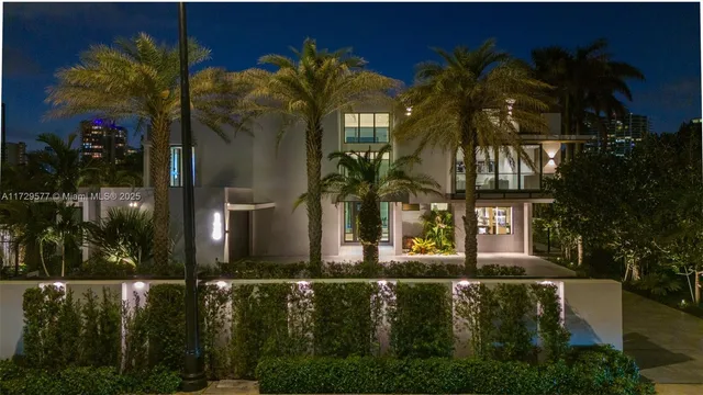 $14,950,000 | 128 Ocean Boulevard, Golden Beach, FL 33160