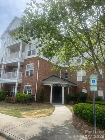 $1,875 | 14638 Via Sorrento Drive, Charlotte, NC 28277