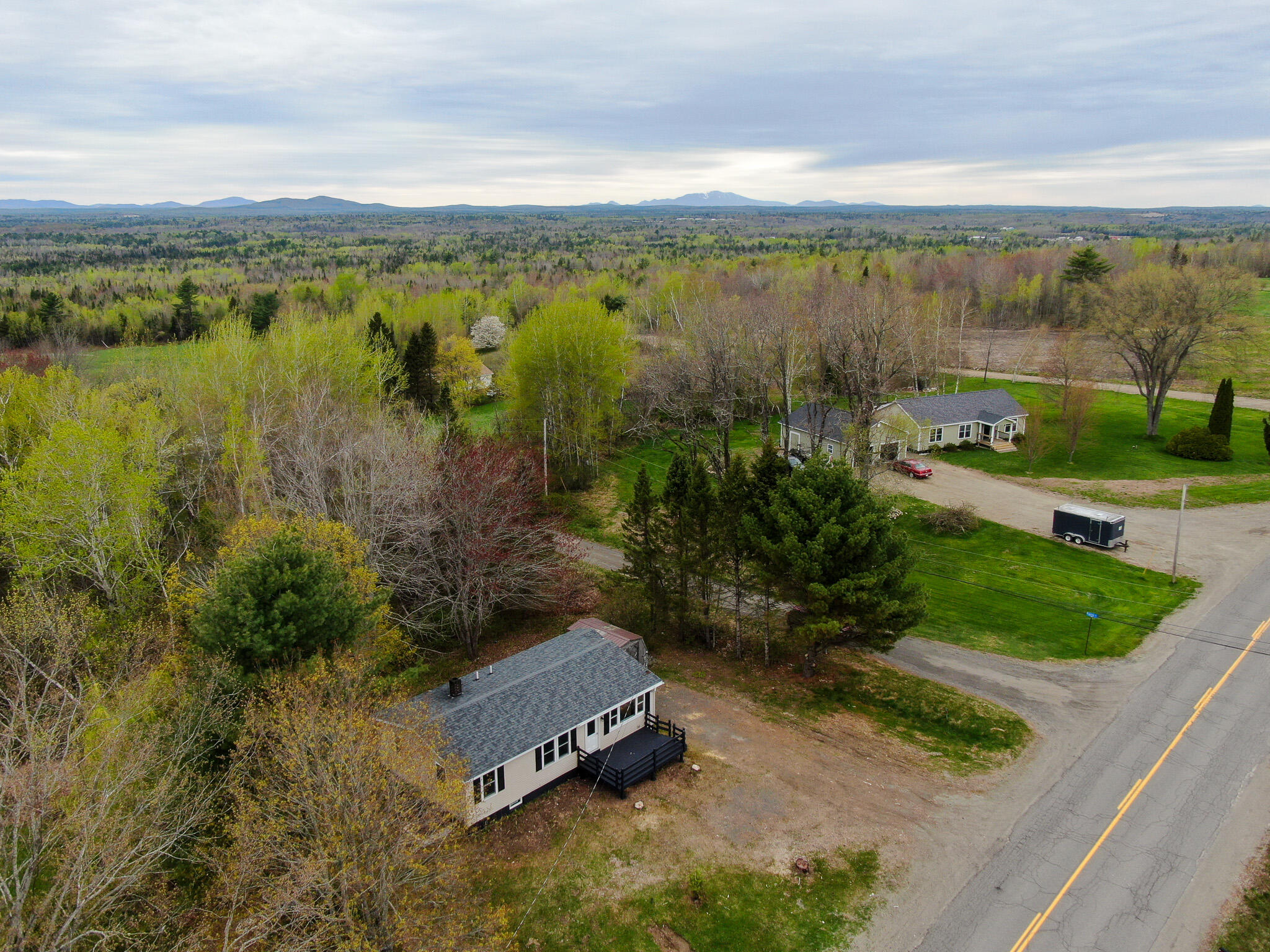 479 Enfield Road Lincoln, ME 04457 - Photo 3 of 32 3