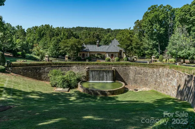 $425,000 | 3125 Lake Pointe Drive, Unit 77, Belmont, NC 28012