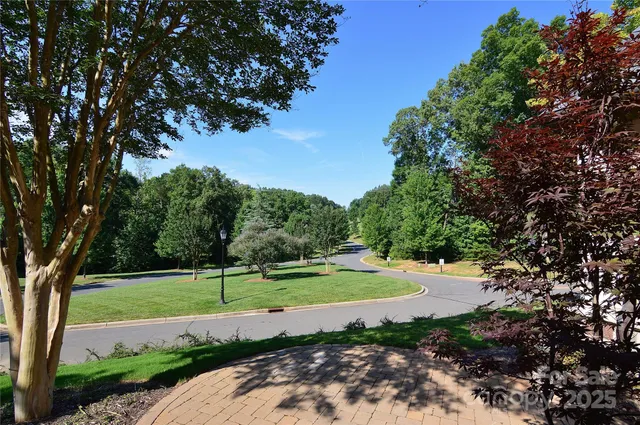 $425,000 | 3125 Lake Pointe Drive, Unit 77, Belmont, NC 28012