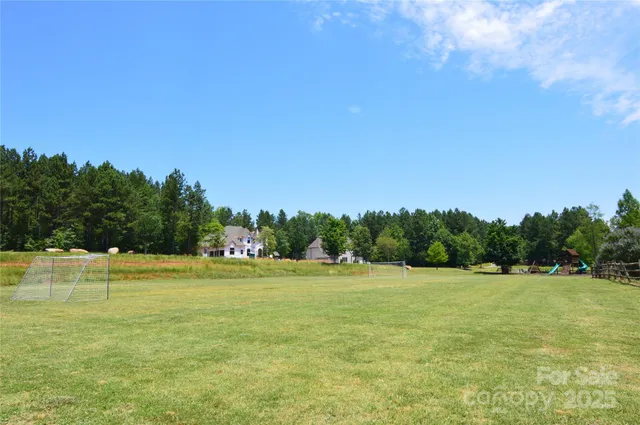 $425,000 | 3125 Lake Pointe Drive, Unit 77, Belmont, NC 28012