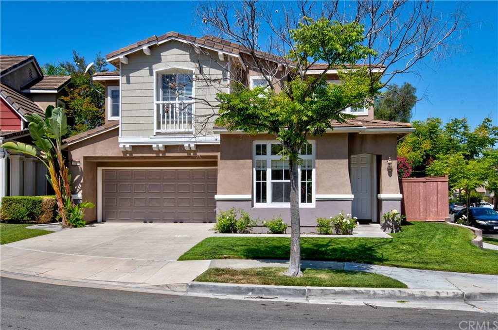12 Kyle Court Ladera Ranch, CA 92694 - Photo 1 of 1 Front of House on Corner Lot
