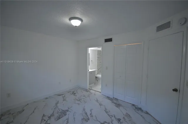 $249,000 | 1241 Southeast 29th Street, Unit 102, Homestead, FL 33035