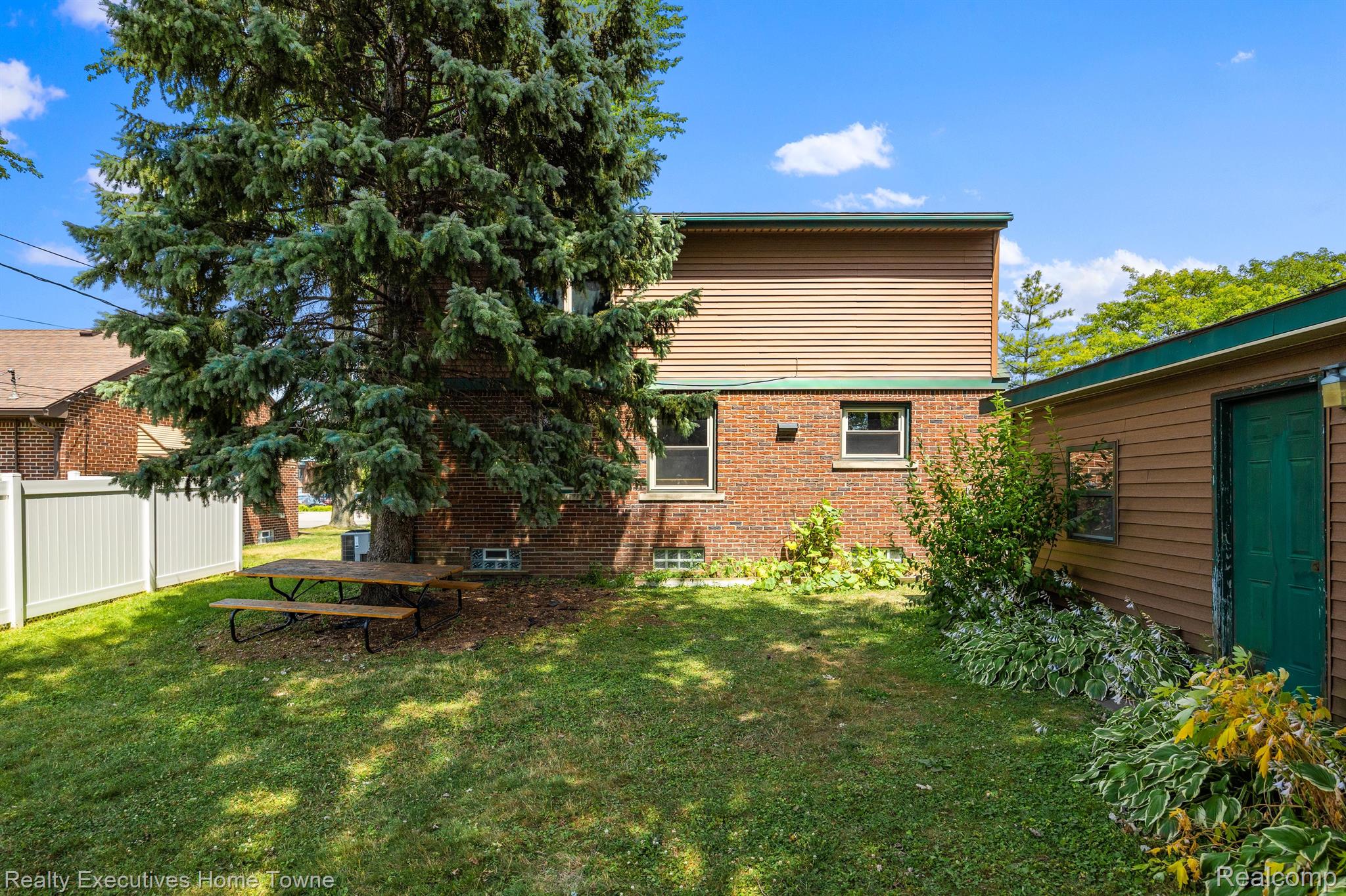 33255 Utica Road Fraser, MI 48026 - Photo 31 of 31 Gallery Image 31