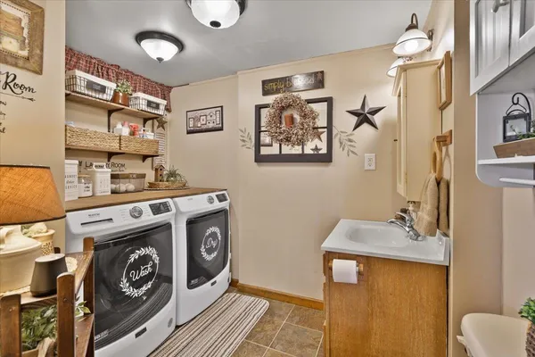 $349,000 | 1346 Bridge Road, North Hero, VT 05474