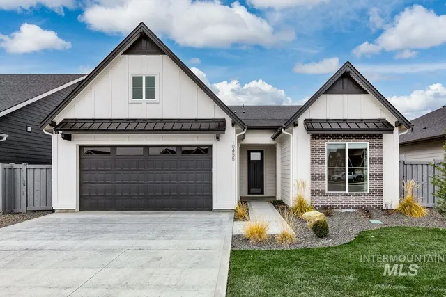 $489,900 | 10455 Stony Oak Street, Nampa, ID 83687