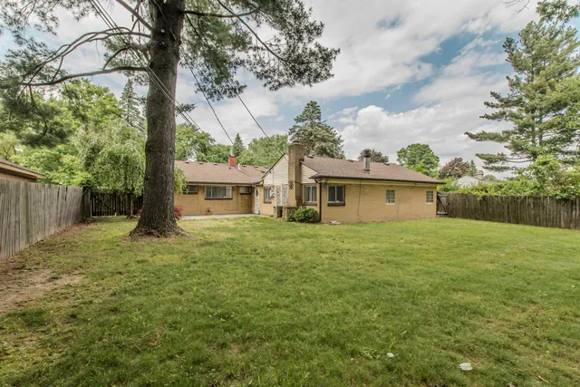 $240,000 | 25255 Orchard Grove Street, Southfield, MI 48033