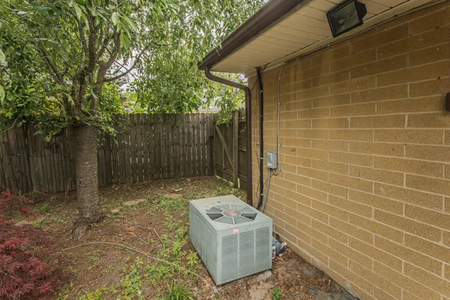 $240,000 | 25255 Orchard Grove Street, Southfield, MI 48033