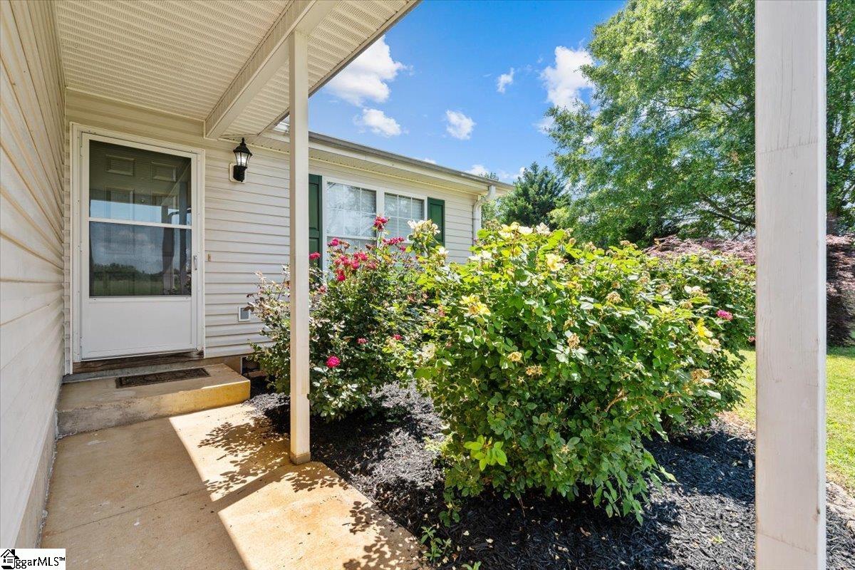3326 Jug Factory Road Greer, SC 29651 - Photo 3 of 23