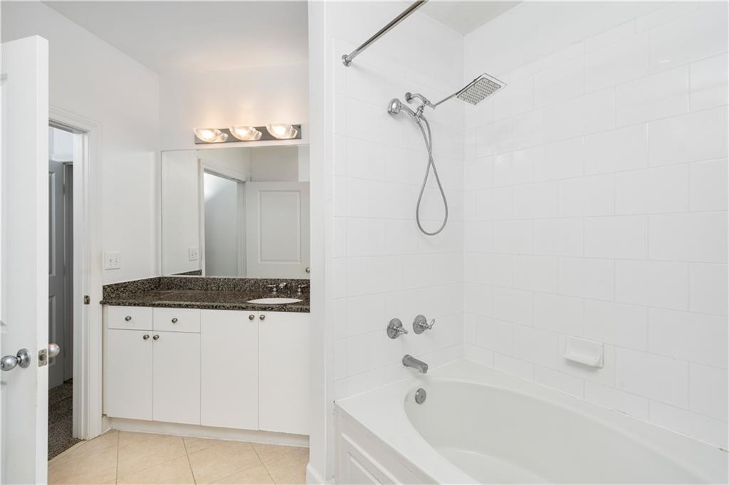 2626 Peachtree Road Northwest, Unit 1008 Atlanta, GA 30305 - Photo 22 of 29