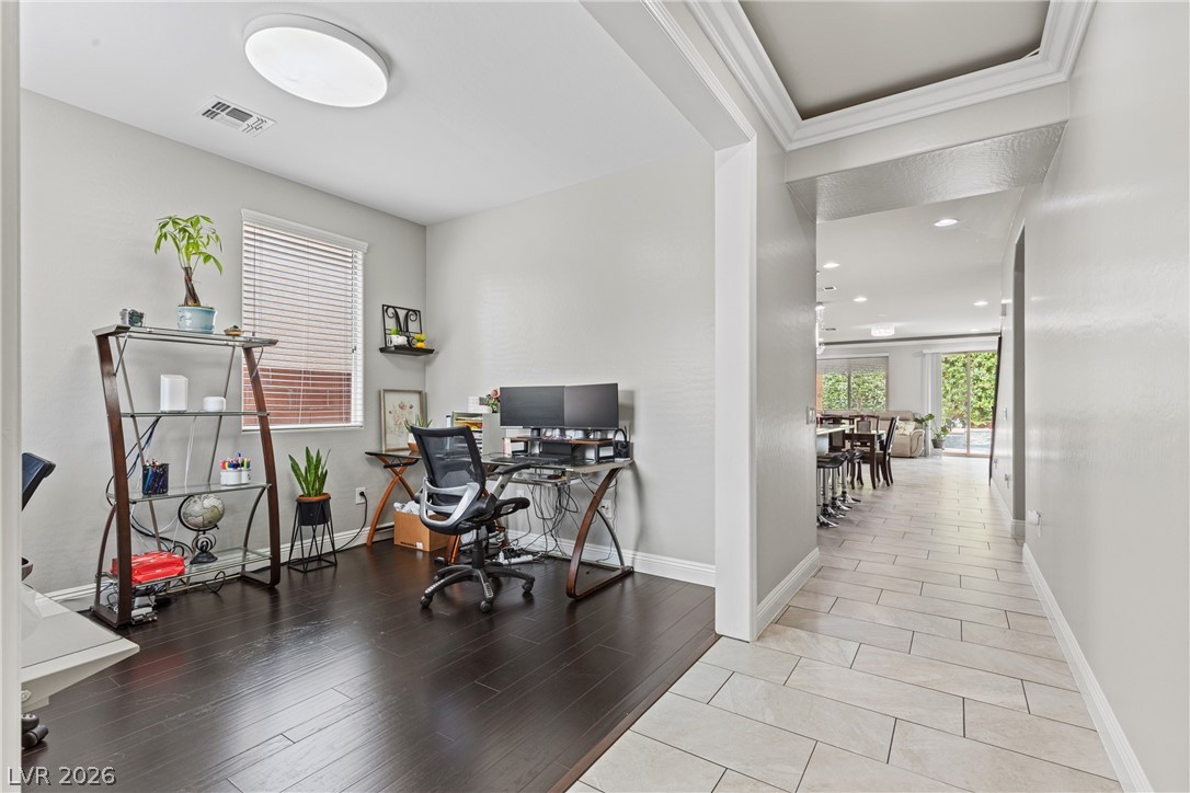 10999 Hunting Hawk Road Las Vegas, NV 89179 - Photo 3 of 74