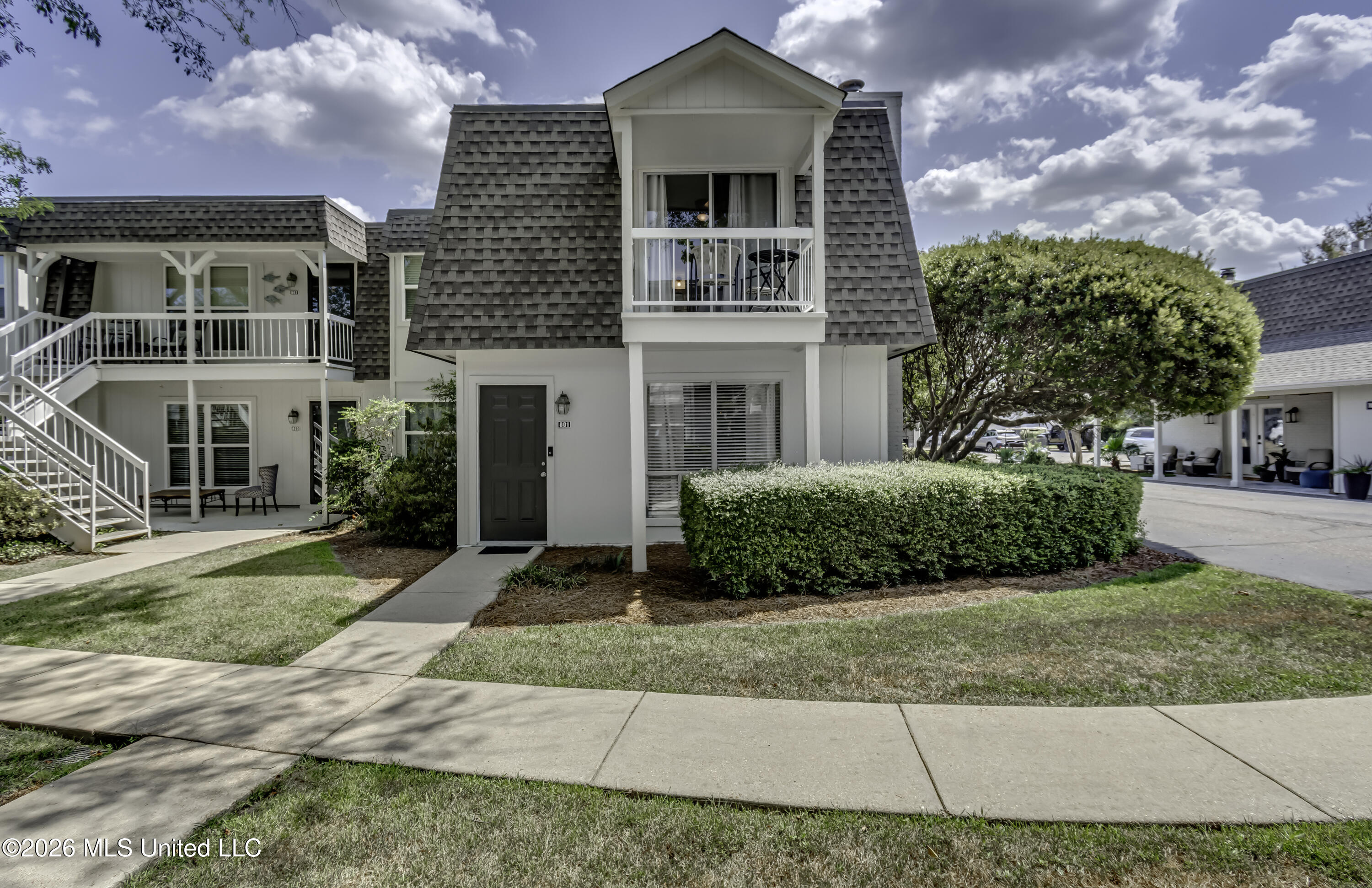 550 Post Road Unit 801-801-3