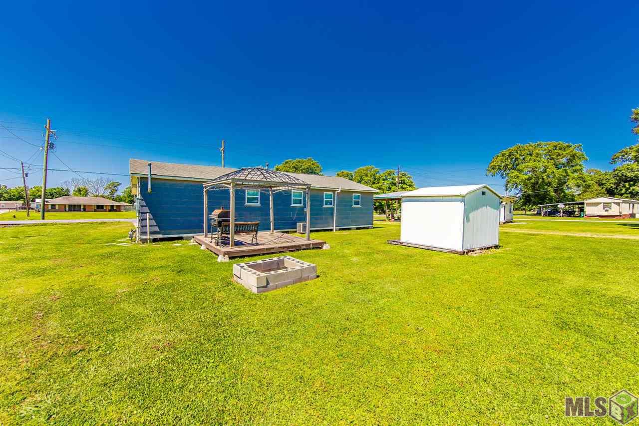 2254 Bayou Blue Road Houma, LA 70364 - Photo 4 of 11 Gallery Image 4