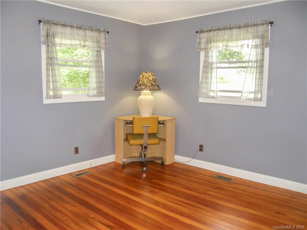 692 Newfound Road Leicester, NC 28748 - Photo 13 of 22