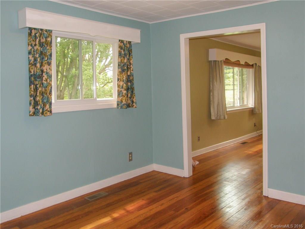 692 Newfound Road Leicester, NC 28748 - Photo 8 of 22