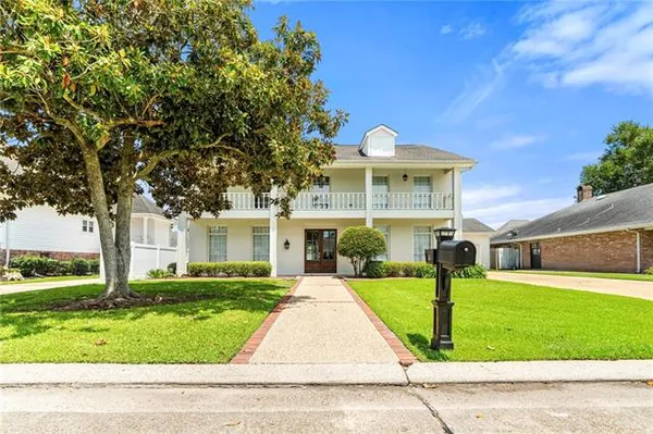 $630,000 | 45 Hermitage Drive, Marrero, LA 70072