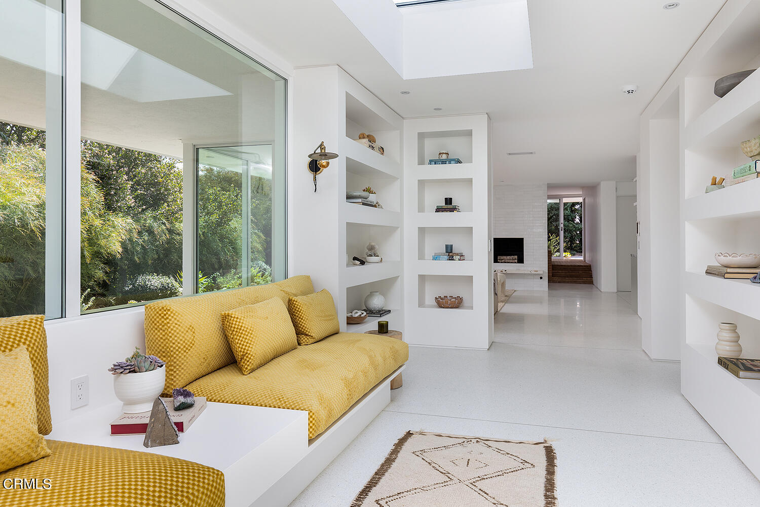 95 Tustin Road Pasadena, CA 91105 - Photo 18 of 41 a living room with furniture and a rug