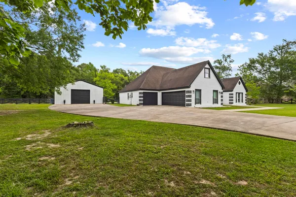 $499,000 | 9010 Terry Estates Drive, Orange, TX 77630
