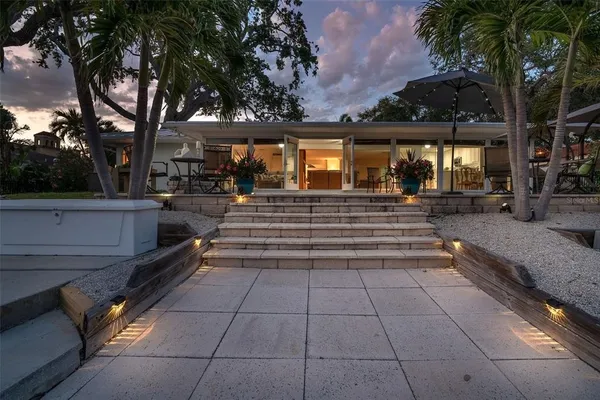 $1,490,000 | 1648 Shelburne Lane, Sarasota, FL 34231