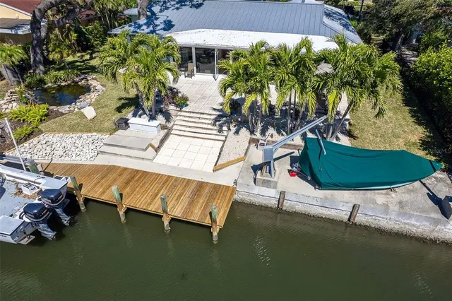 $1,595,000 | 1648 Shelburne Lane, Sarasota, FL 34231
