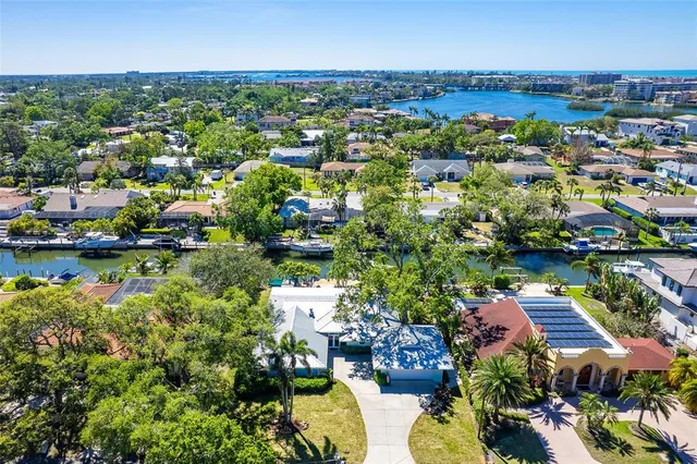 $1,595,000 | 1648 Shelburne Lane, Sarasota, FL 34231
