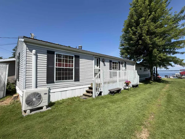 $139,900 | W5418 West Sandy Drive, Shawano, WI 54166