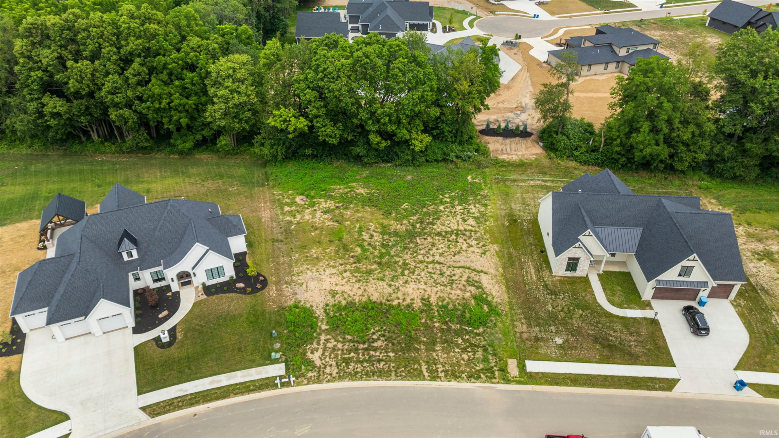 495 Basalt Drive Huntertown, IN 46748 - Photo 2 of 15