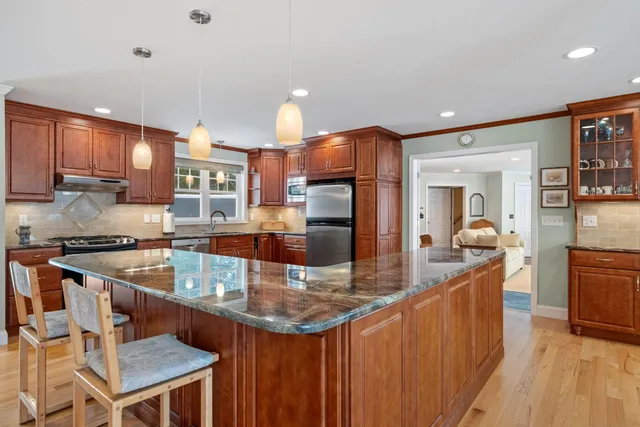 $3,995,000 | 214 Krainewood Drive, Moultonborough, NH 03254