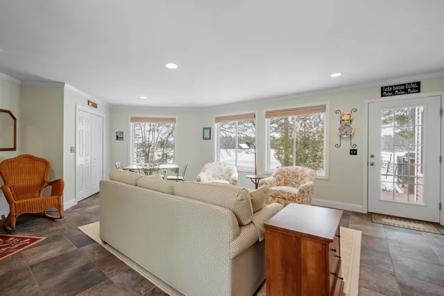 $3,995,000 | 214 Krainewood Drive, Moultonborough, NH 03254