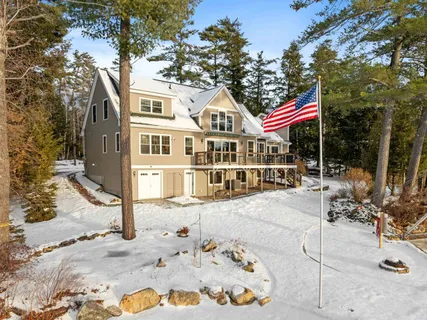 $3,995,000 | 214 Krainewood Drive, Moultonborough, NH 03254