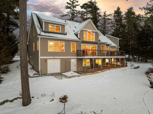 $3,995,000 | 214 Krainewood Drive, Moultonborough, NH 03254