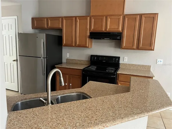 $2,350 | 8921 Newmarket Drive, Windermere, FL 34786