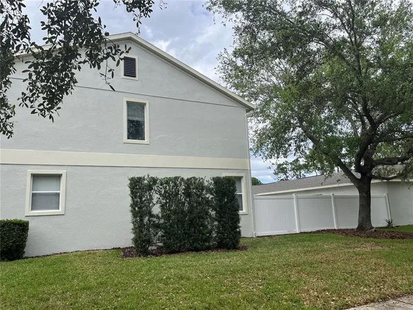 $2,350 | 8921 Newmarket Drive, Windermere, FL 34786