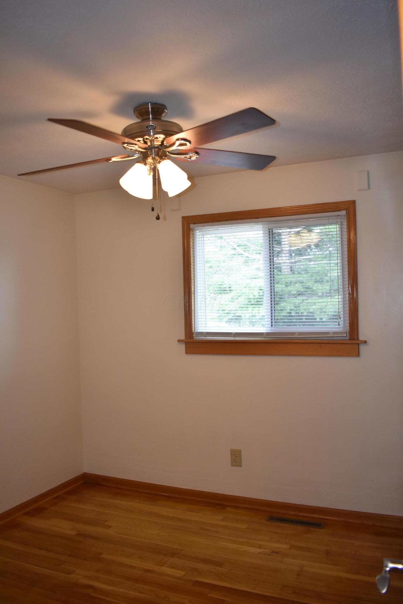 3936 Ivorton Road West Columbus, OH 43207 - Photo 14 of 30 Gallery Image 14