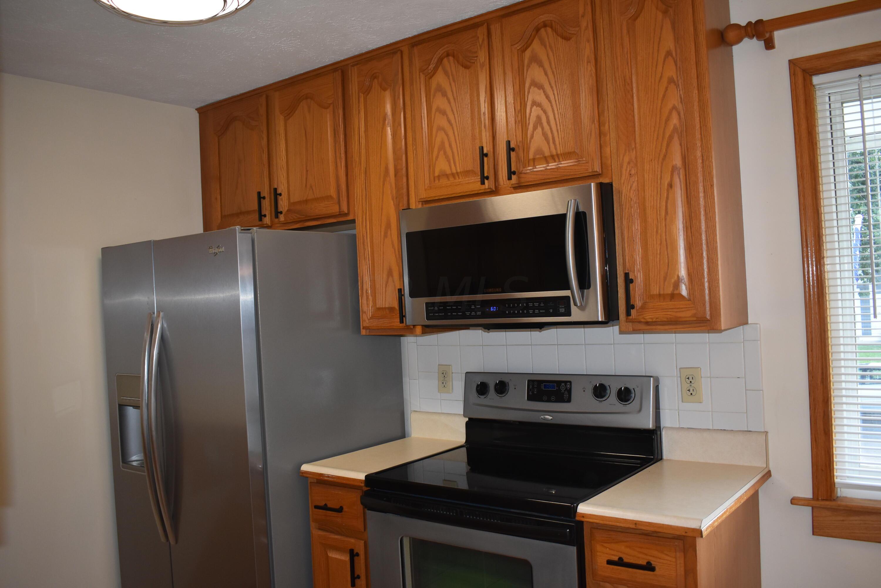 3936 Ivorton Road West Columbus, OH 43207 - Photo 8 of 30 Gallery Image 8