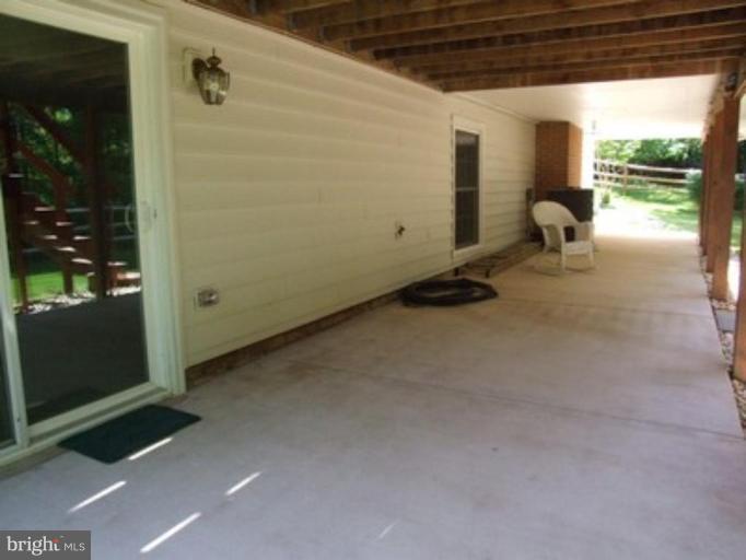 9404 Wooden Bridge Road Potomac, MD 20854 - Photo 22 of 30 Patio
